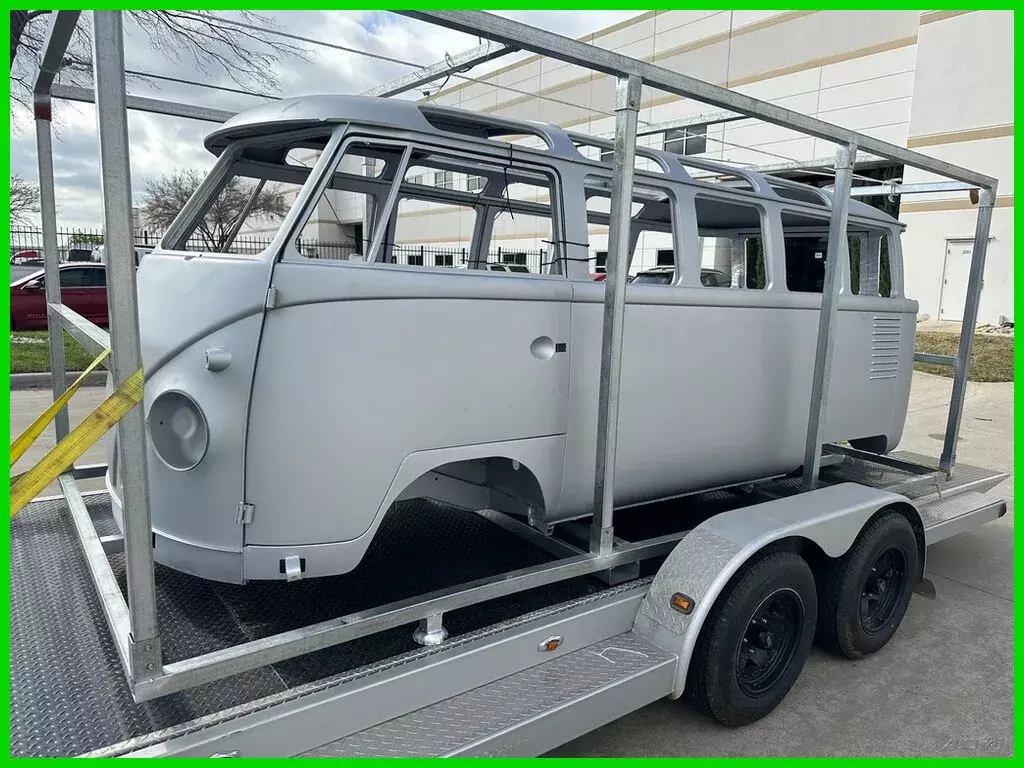 1959 Volkswagen Bus/Vanagon VW Deluxe 23 Window Microbus, New Body, Sunroof
