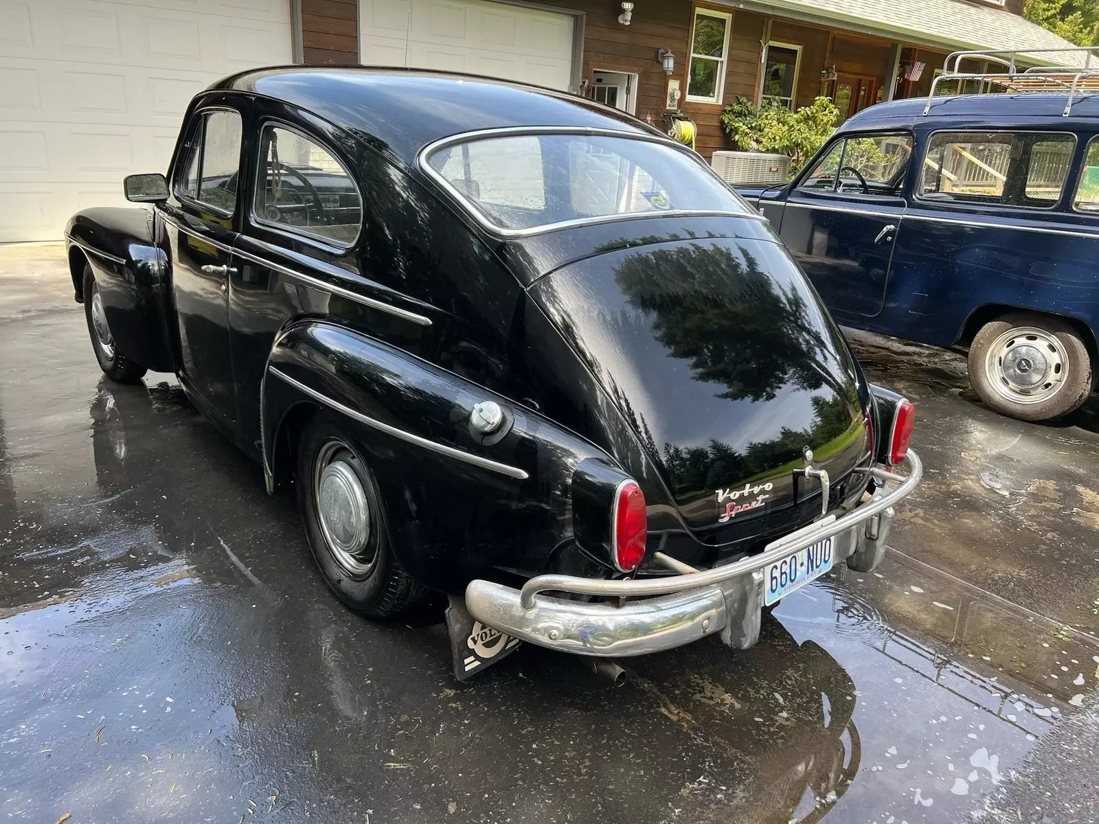1959 Volvo PV544 Original B16 Engine, 12V Conversion, Red/White Interior - photo 6