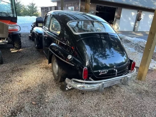 1959 Volvo PV544 Original B16 Engine, 12V Conversion, Red/White Interior - photo 7
