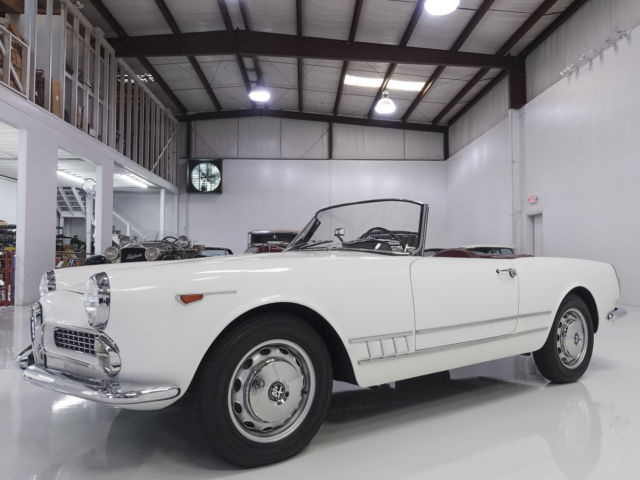 1960 ALFA ROMEO 2000 SPIDER BY TOURING, ONE OF 1,930 BUILT FOR 1960! 1960 Alfa Romeo Spider by Touring, ONLY 45,135 ACTUAL MILES!