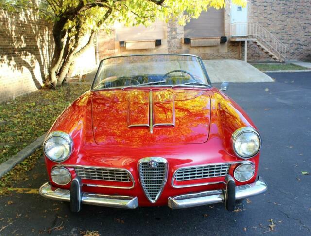 1960 Alfa Romeo 2000 Touring Spider -- - photo 12