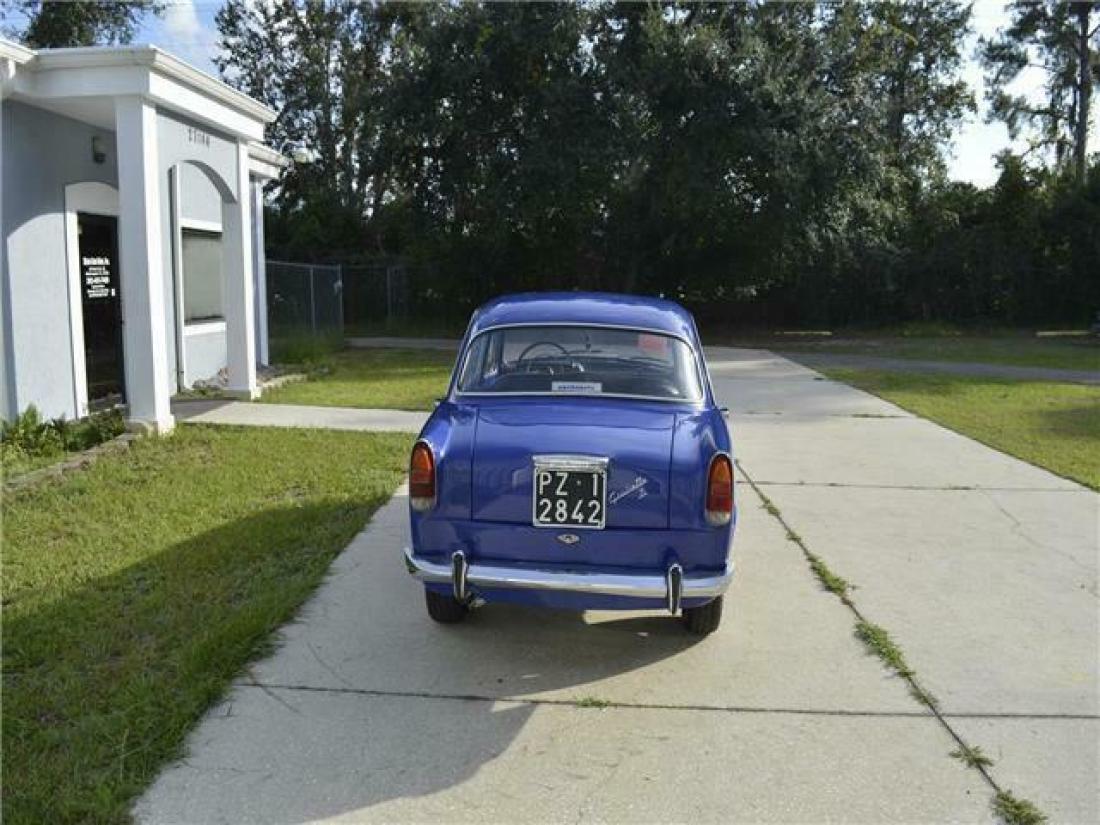 1960 Alfa Romeo Berlina Giulietta TI impecable, such a nice car to drive! - photo 7
