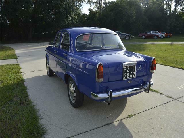 1960 Alfa Romeo Berlina Giulietta TI impecable, such a nice car to drive! - photo 9