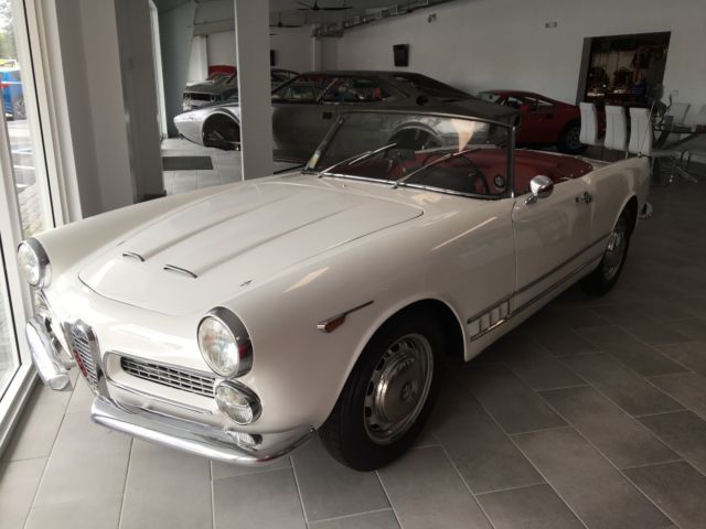 1960 Alfa Romeo Spider Touring 2000 - photo 2