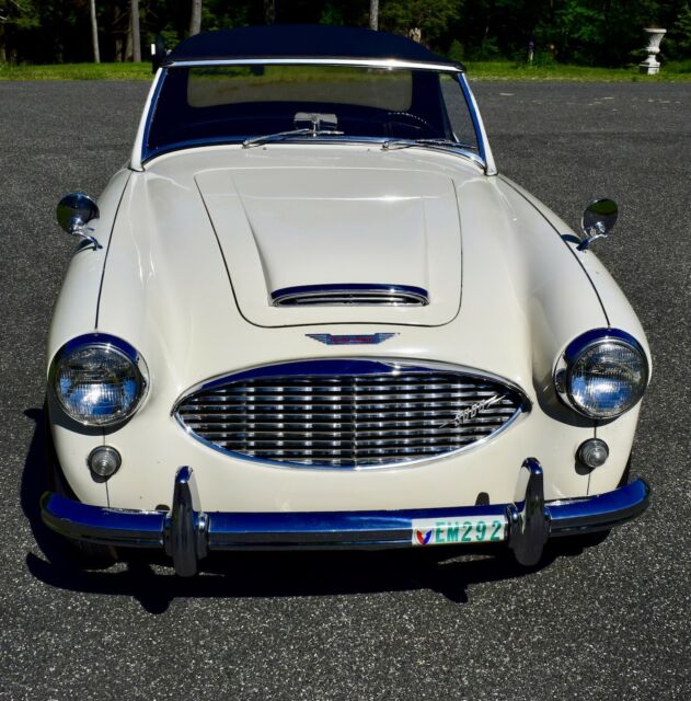 1960 Austin Healey 3000 roadster - photo 4