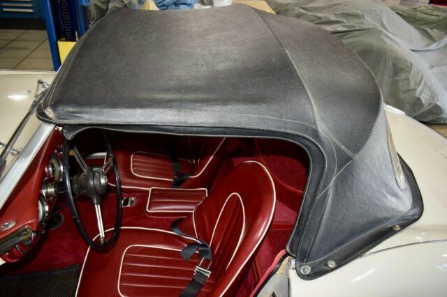 1960 Austin Healey 3000 roadster - photo 9