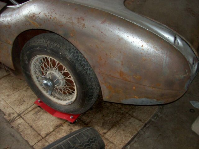 1960 Austin Healey 3000 BN7 - photo 5