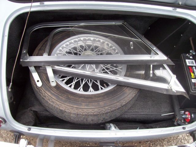 1960 Austin Healey 3000 2 DOOR - photo 10