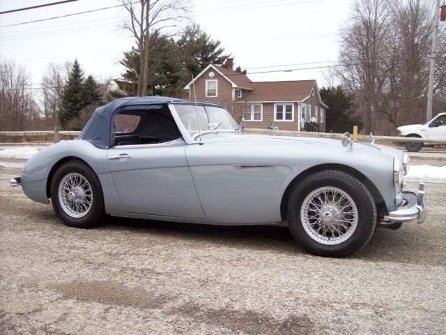 1960 Austin Healey 3000 2 DOOR - photo 3
