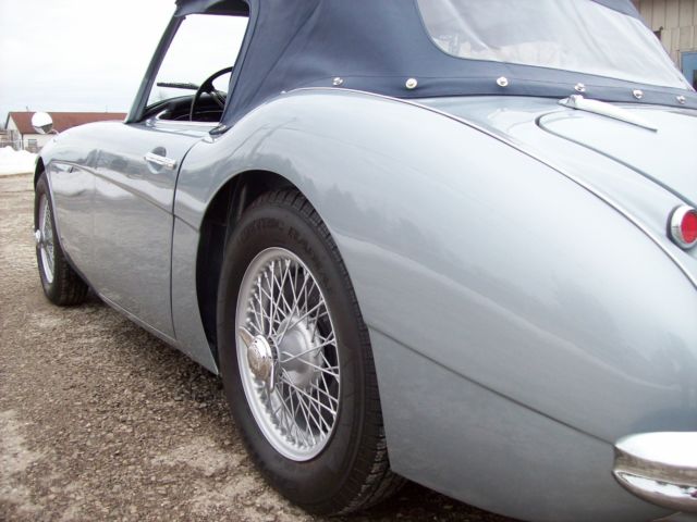 1960 Austin Healey 3000 2 DOOR - photo 8