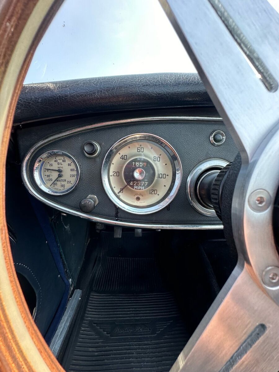 1960 Austin Healey 3000 - photo 13