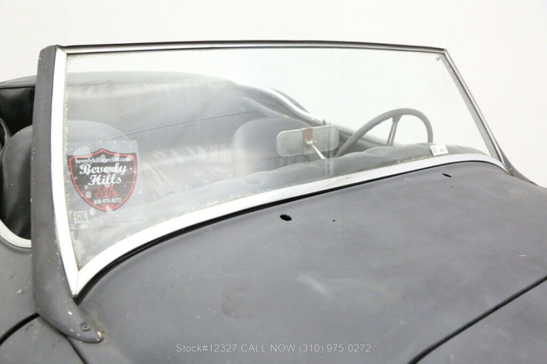 1960 Austin Healey 3000 Convertible Sports Car - photo 9