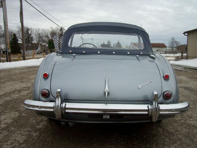 1960 Austin Healey 3000 2 DOOR - photo 2