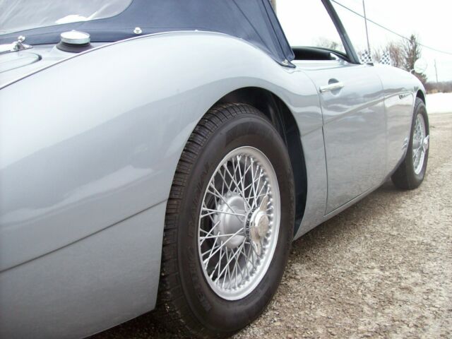 1960 Austin Healey 3000 2 DOOR - photo 6