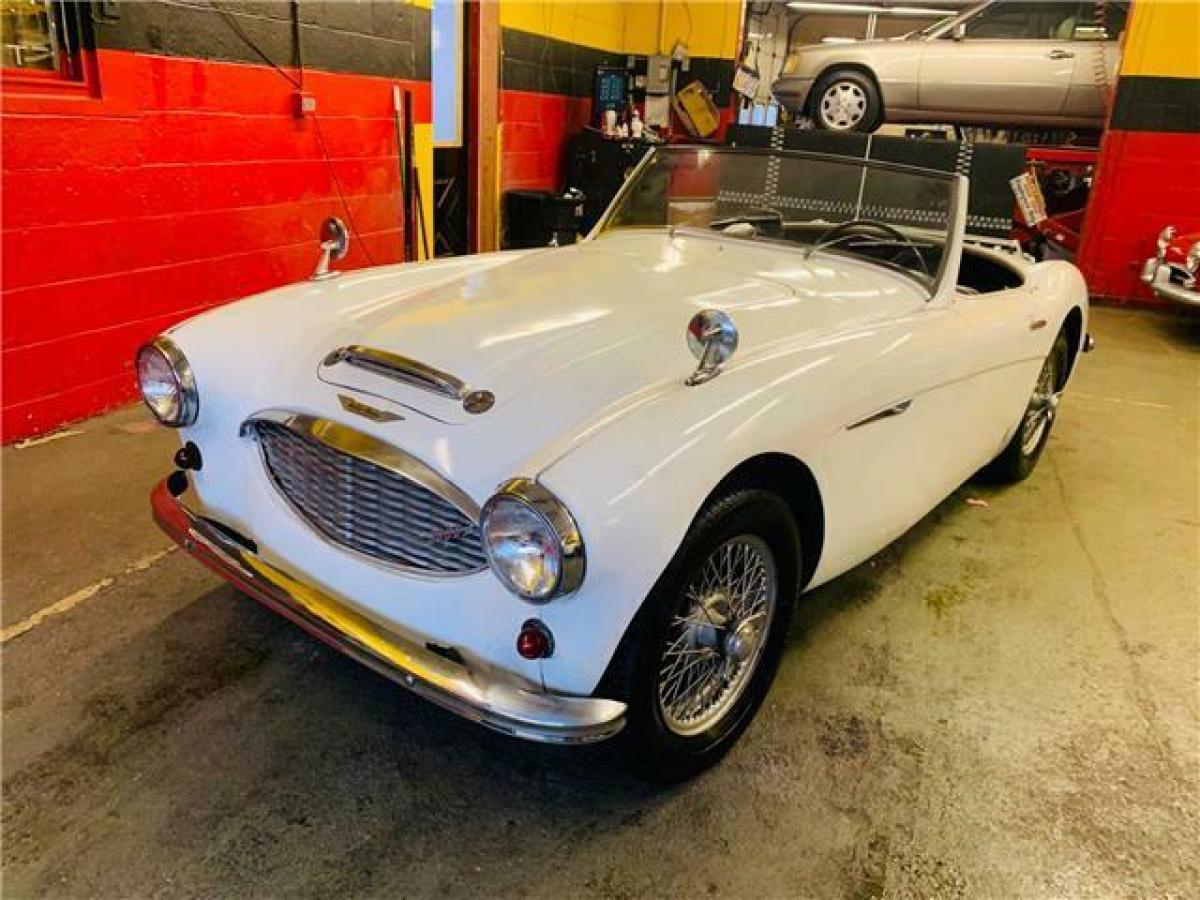 1960 Austin Healey 3000 MK I BN7 Roadster - photo 4
