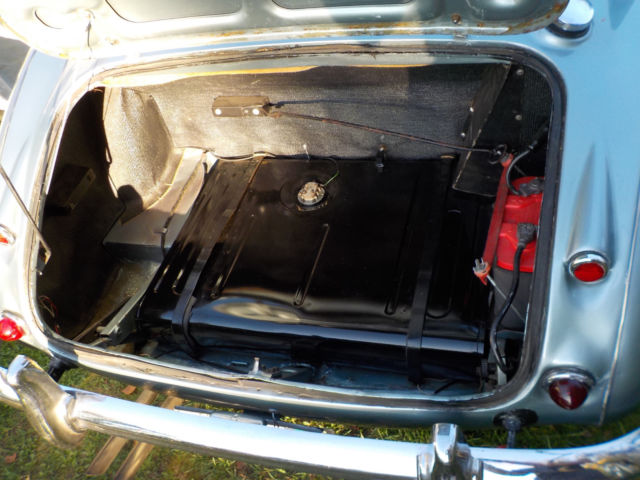 1960 Austin Healey 3000 - photo 11