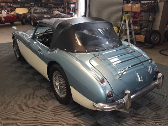 1960 Austin Healey 3000 Roadster - photo 10