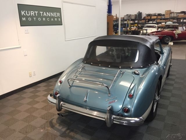 1960 Austin Healey 3000 Roadster - photo 7