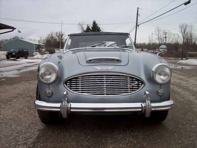 1960 AUSTIN HEALEY 3000 RECENT RESTORATION 1960 Austin Healey 3000 2 DOOR