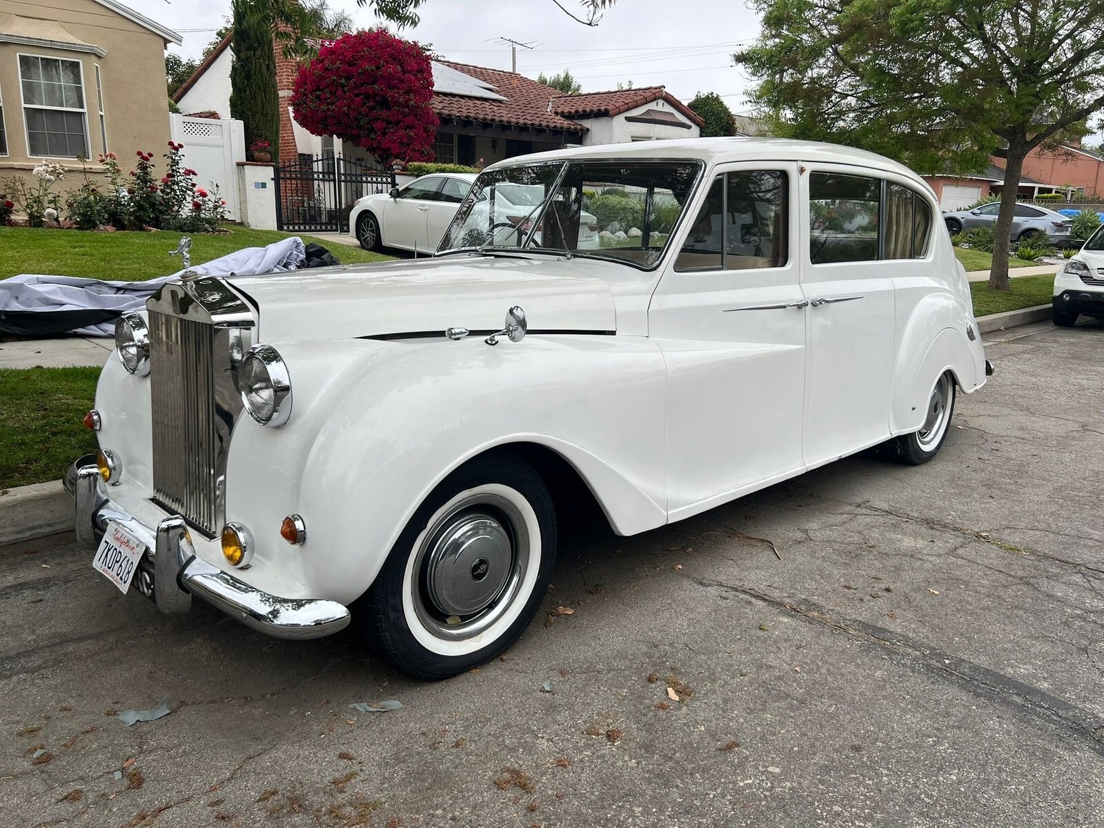 1960 Austin Princess Limo, Right-Hand Drive, Rare All-Aluminum Body, A/T - photo 2