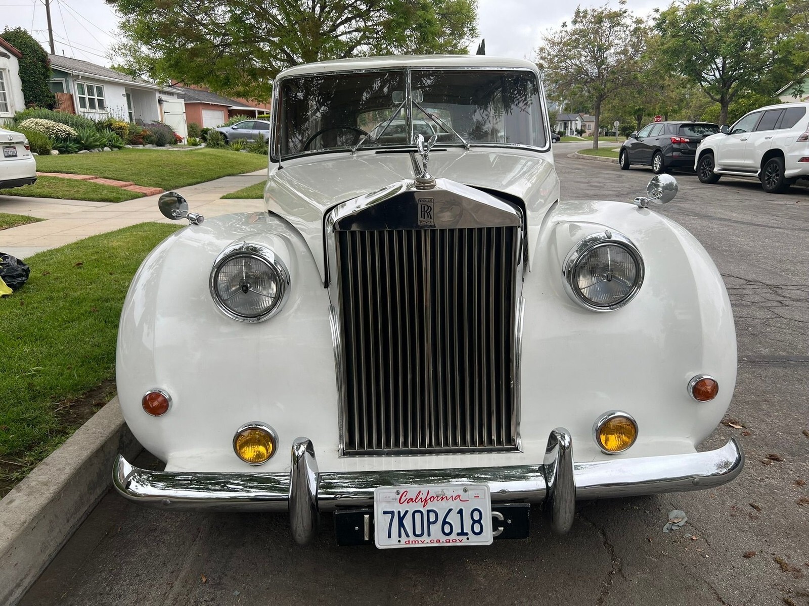 1960 Austin Princess Limo, Right-Hand Drive, Rare All-Aluminum Body, A/T - photo 3