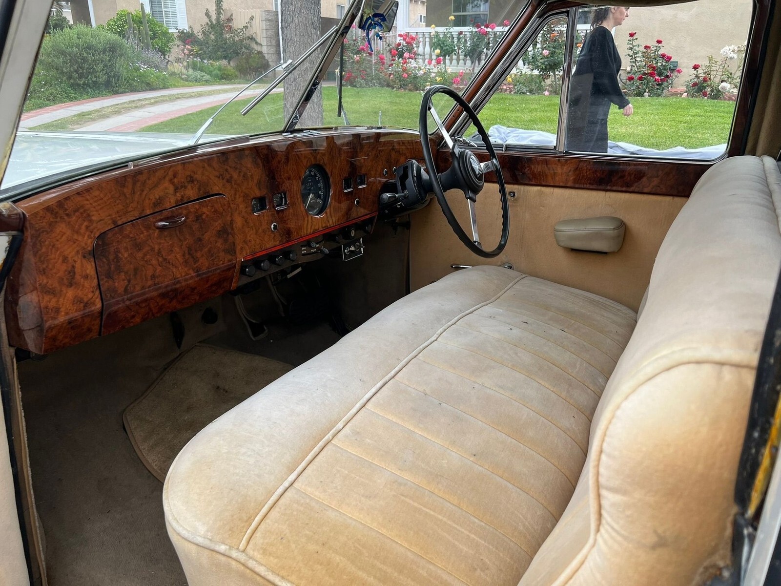 1960 Austin Princess Limo, Right-Hand Drive, Rare All-Aluminum Body, A/T - photo 8