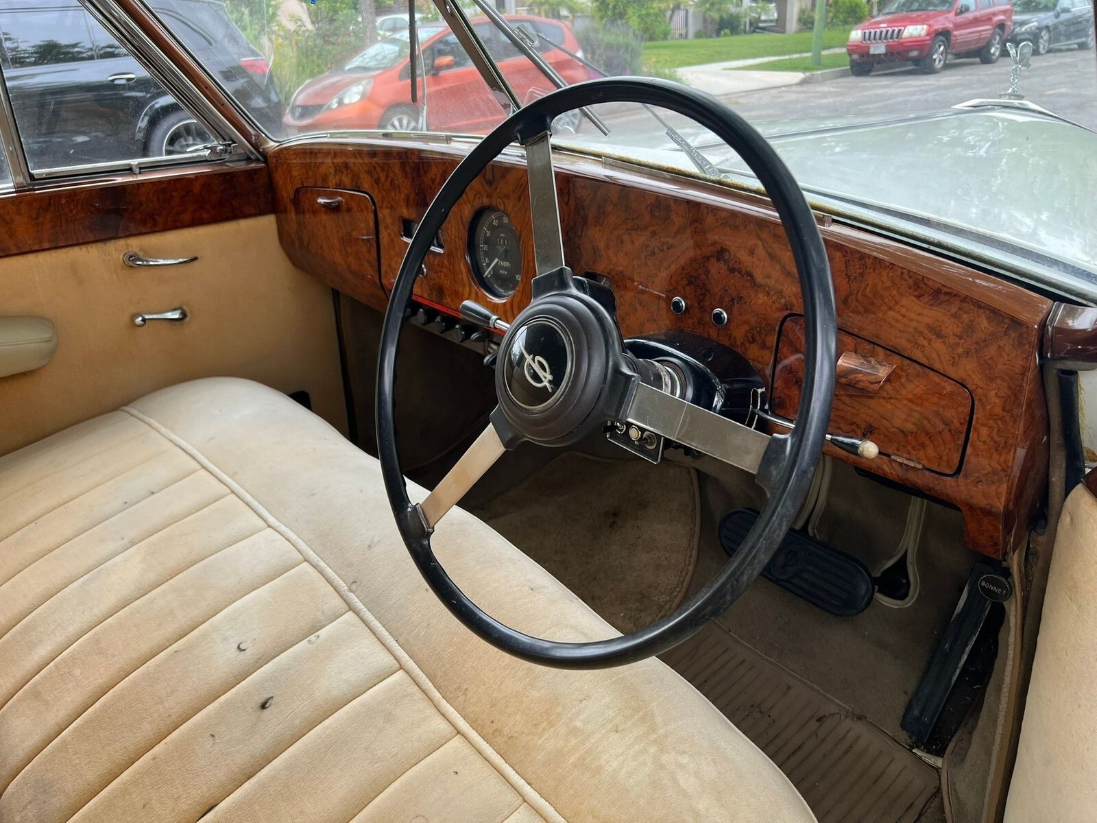 1960 Austin Princess Limo, Right-Hand Drive, Rare All-Aluminum Body, A/T - photo 9