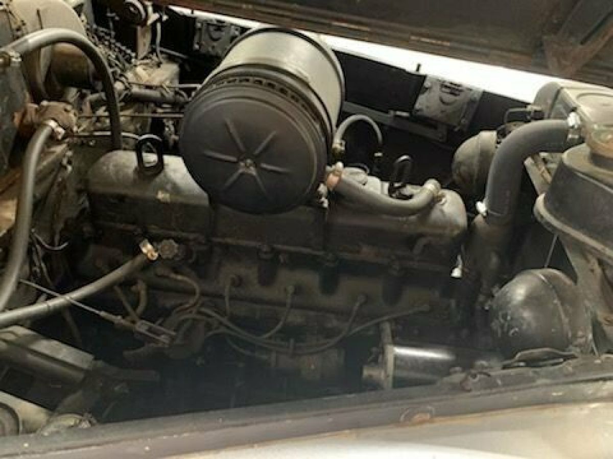 1960 Austin Vanden Plas Clean Title, runs and drives - photo 10