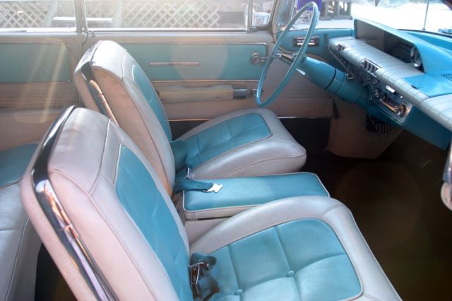 1960 Buick Electra 225 with bucket seat option - photo 3