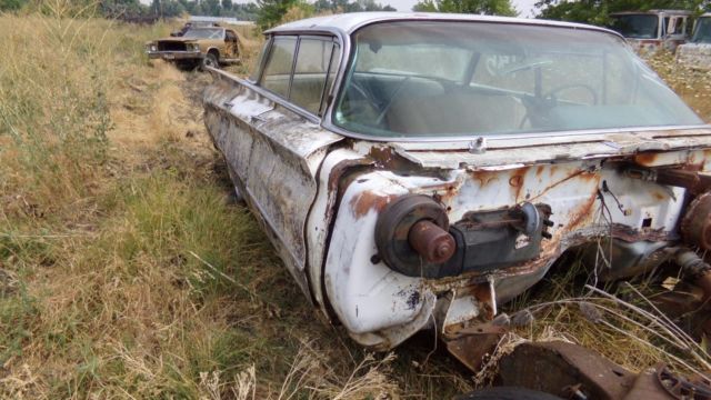 1960 Buick Invicta SEDAN ****NO RESERVE*** - photo 12