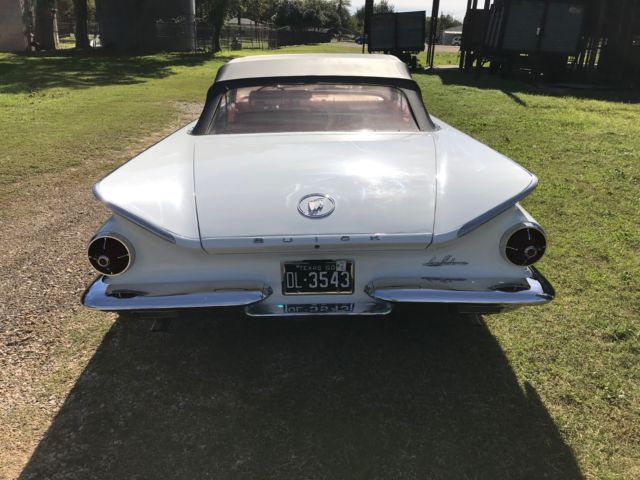 1960 Buick LeSabre convertible - photo 3