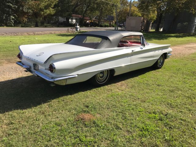 1960 Buick LeSabre convertible - photo 4