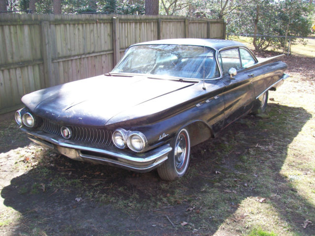 1960 Buick LeSabre 2 Door Hardtop - photo 2