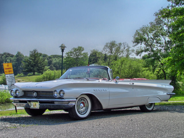 1960 Buick LeSabre - photo 2