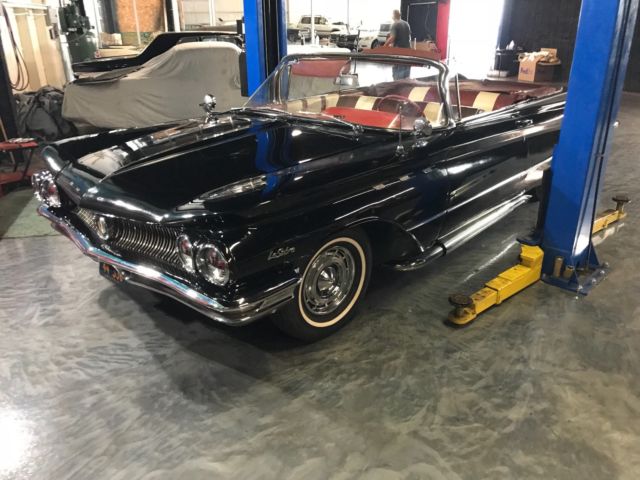 1960 BUICK LESABRE CONVERTIBLE DRIVER CONDITION. ORIGINAL INTERIOR. 1960 Buick LeSabre
