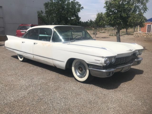 1960 CADILLAC 4 DOOR NEW MEXICO BARN FIND VERY ORIGINAL AND COMPLETE A/C 1959 1960 Cadillac 4 door hard top 4 door 6 window