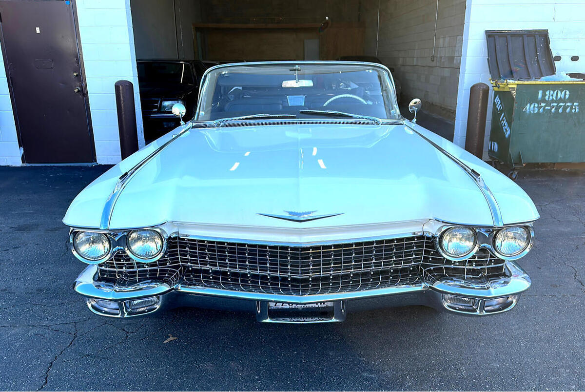 1960 Cadillac 62 62 Series Convertible - photo 3