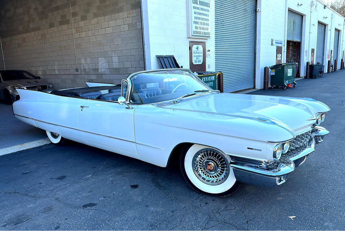 1960 Cadillac 62 62 Series Convertible - photo 7