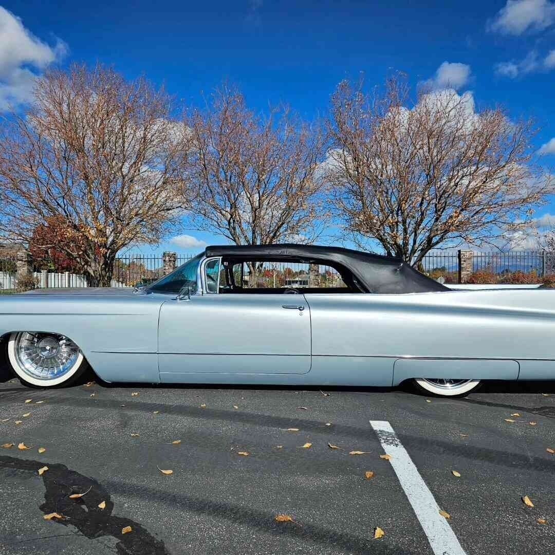 1960 Cadillac 62 Convertible - photo 3