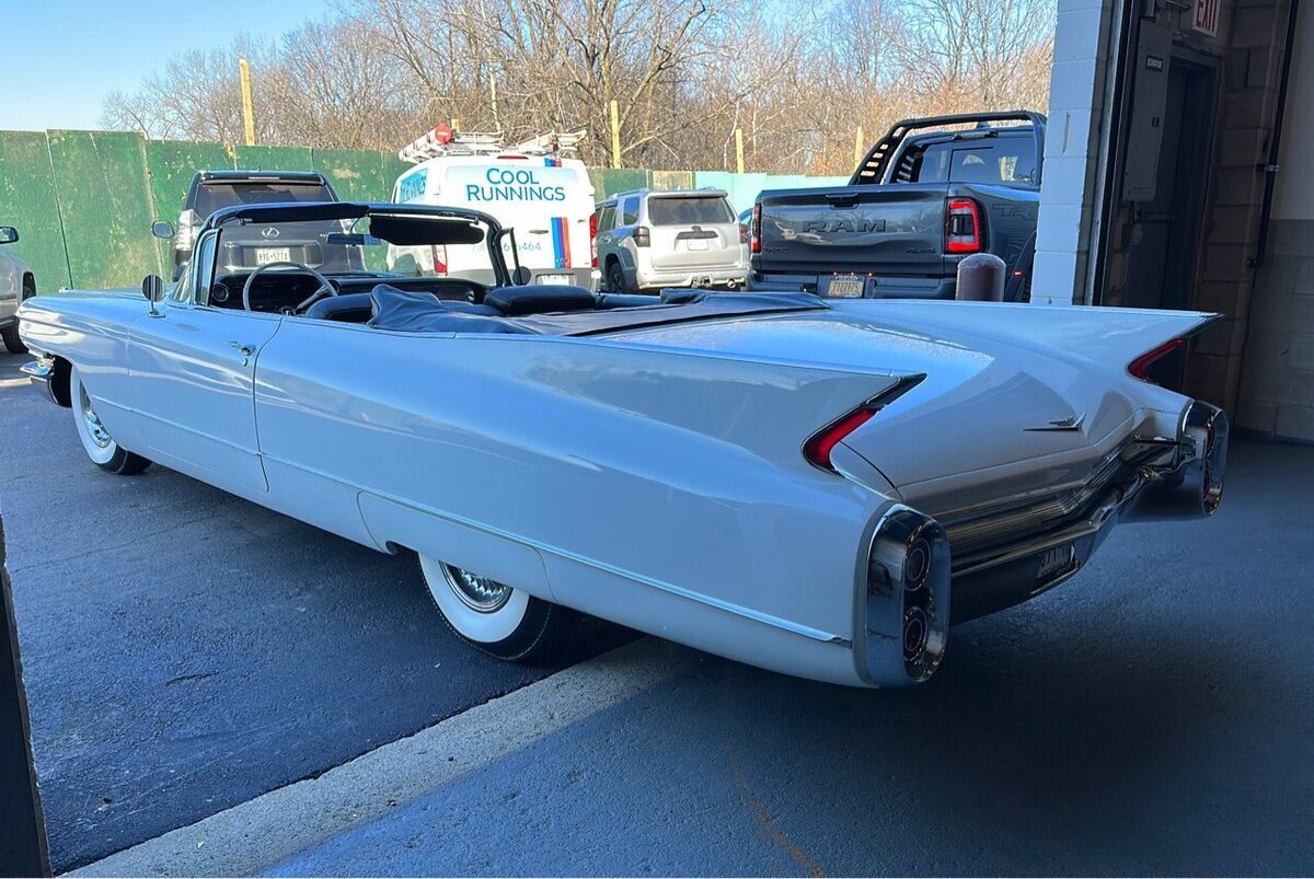 1960 Cadillac 62 Convertible 62 Series Convertible - photo 12