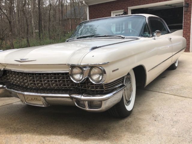 1960 Cadillac DeVille 62 ser - photo 2