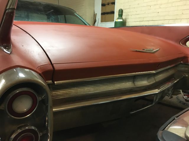 1960 Cadillac COUPE - photo 2
