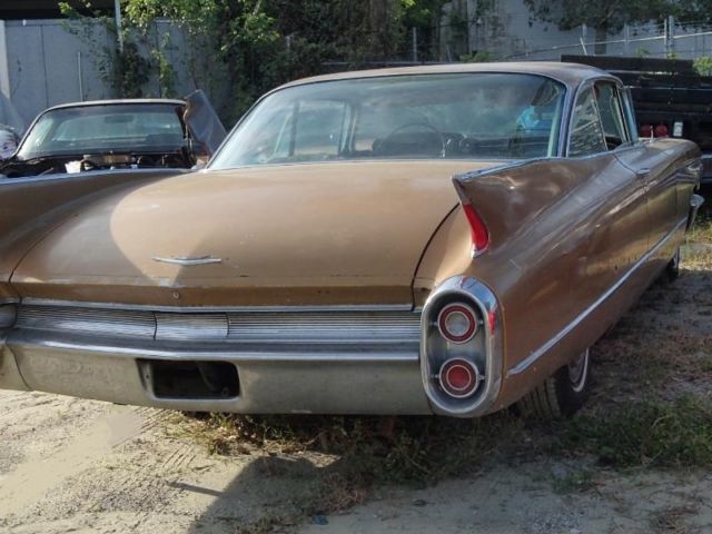 1960 Cadillac DeVille Coupe - photo 3