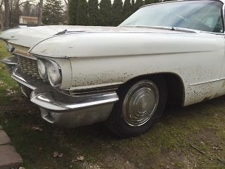 1960 Cadillac DeVille 2 door - photo 2
