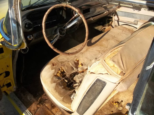 1960 Cadillac DeVille COUPE DEVILLE BUBBLE TOP GARAGE FIND LOW RESERVE - photo 12