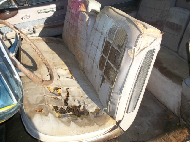 1960 Cadillac DeVille COUPE DEVILLE BUBBLE TOP GARAGE FIND LOW RESERVE - photo 13