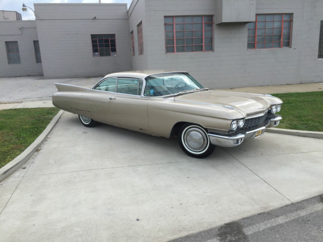1960 CADILLAC COUPE DEVILLE NICE DRIVER... TONS OF RECEIPTS... 1960 Cadillac DeVille