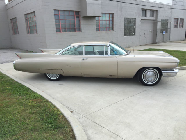 1960 Cadillac DeVille - photo 2