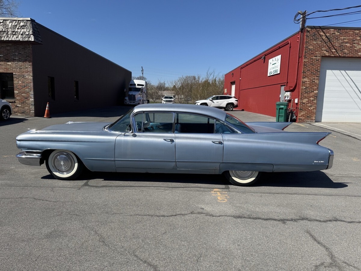 1960 Cadillac DeVille Deville - photo 3