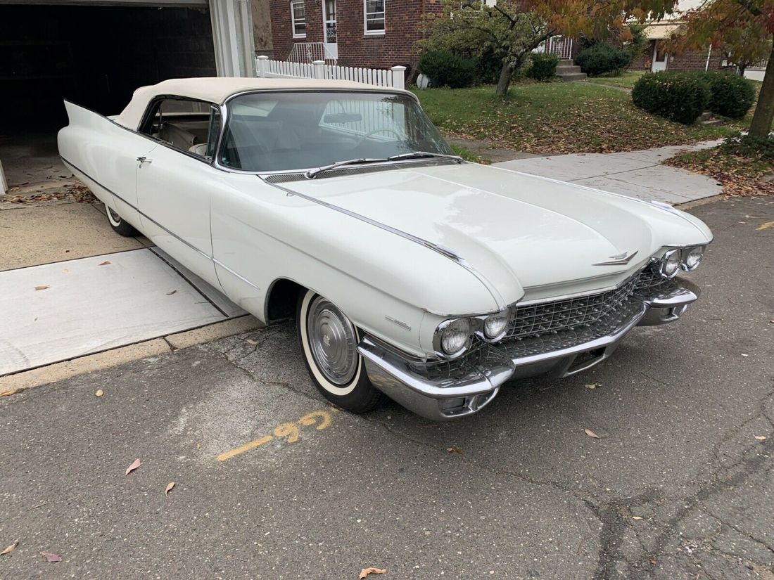 1960 Cadillac DeVille Convertible Convertible White RWD Automatic 1960 Cadillac DeVille Convertible